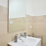 Frontemare בית הארחה