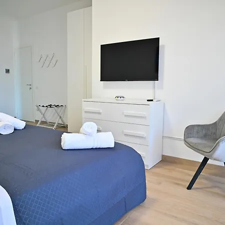 Frontemare ゲストハウス 3*